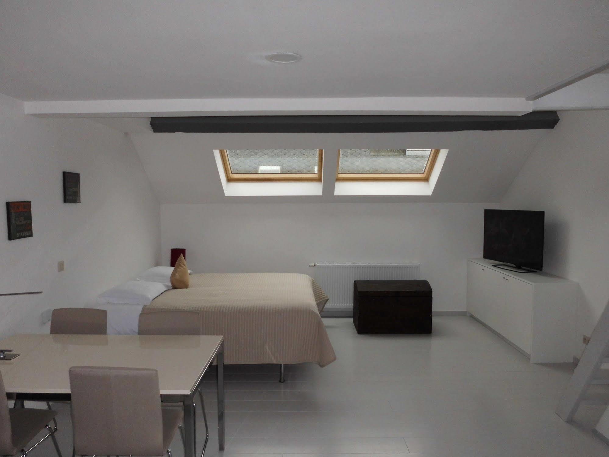 Aparthotel Midi Residence Saint-Gilles Eksteriør billede
