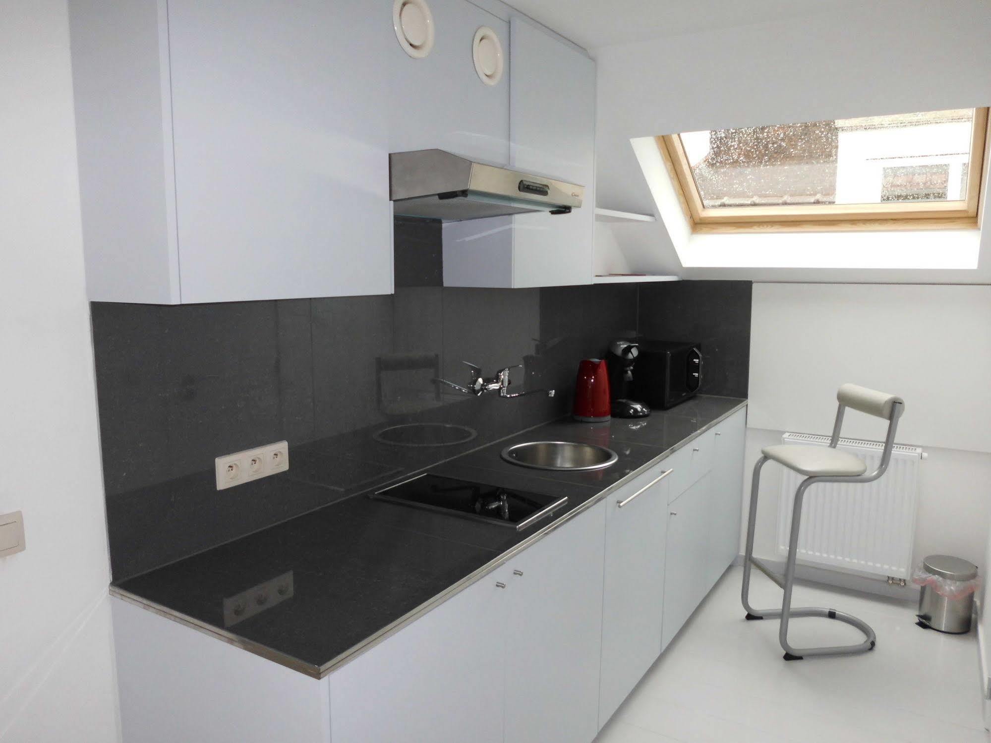 Aparthotel Midi Residence Saint-Gilles Eksteriør billede